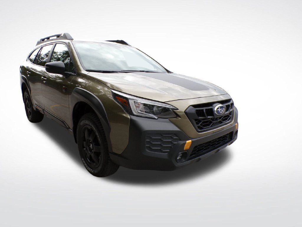 Used 2025 Subaru Outback Wilderness AWD/4WD image 9