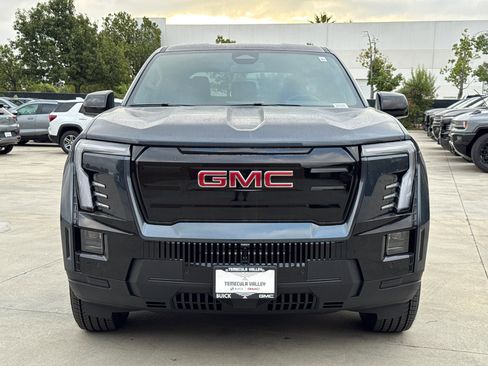 New 2026 GMC Sierra EV Elevation image 5