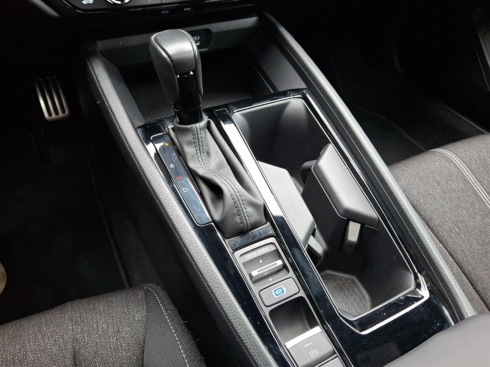 Used 2024 Honda Accord Sport image 15