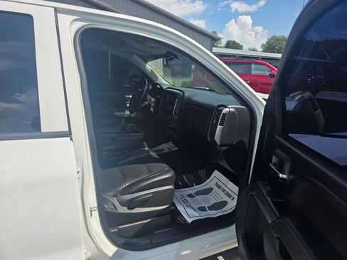 Used 2018 Chevrolet Silverado 1500 LT w/ All Star Edition RWD image 9