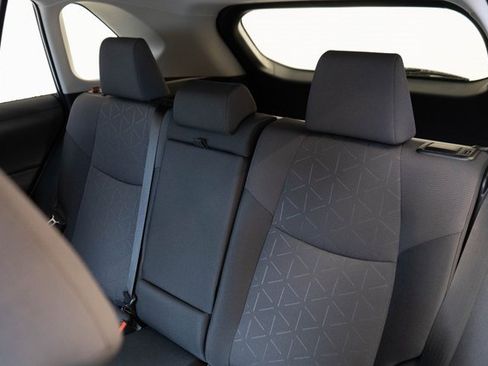 Used 2025 Toyota RAV4 XLE image 17