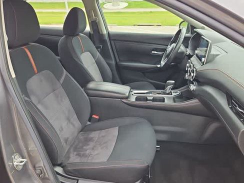 Used 2022 Nissan Sentra SR FWD image 18