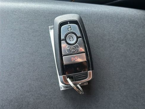 Used 2023 Ford Bronco Badlands w/ Sasquatch Package image 33