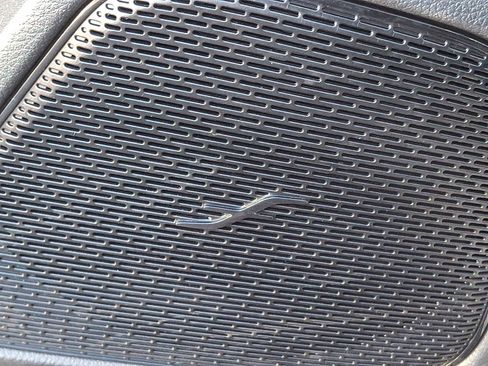 Used 2026 Mercedes-Benz GLB 250 4MATIC image 23