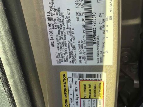 Used 2018 Ford Fusion SE image 19