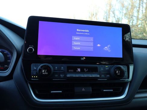 Used 2025 Toyota Grand Highlander FWD image 9