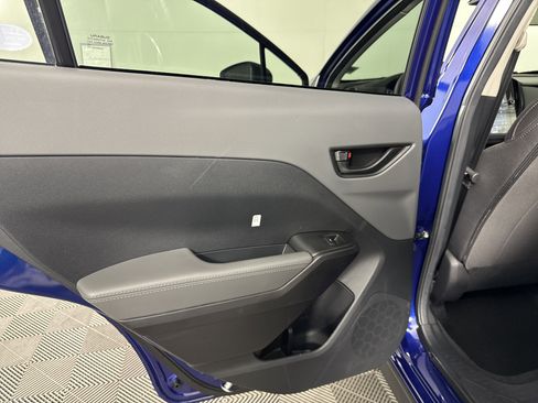 Used 2026 Subaru Crosstrek 2.0i Premium image 27