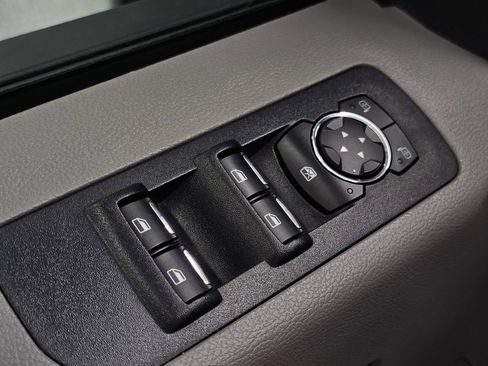 Used 2017 Ford F150 XL w/ Equipment Group 101A Mid AWD/4WD image 30