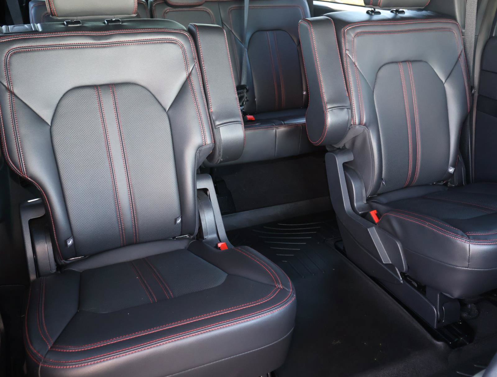 Used 2024 Ford Expedition Max Limited RWD image 22