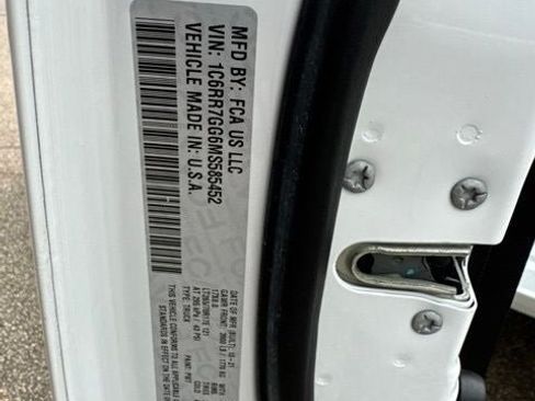 Used 2021 RAM 1500 Warlock AWD/4WD image 36