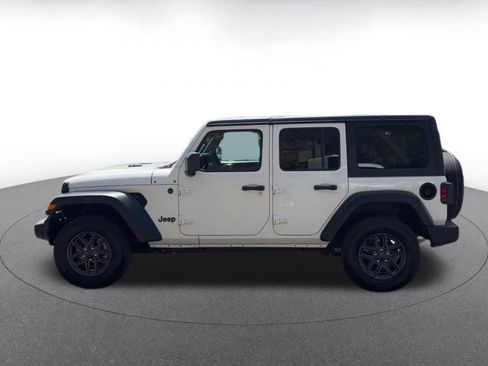 Used 2025 Jeep Wrangler Unlimited Sport AWD/4WD image 9