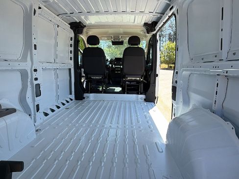 New 2026 RAM ProMaster 2500 w/ Convenience Group image 12