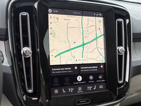 New 2026 Volvo XC40 B5 Ultra w/ Protection Package Premier image 15