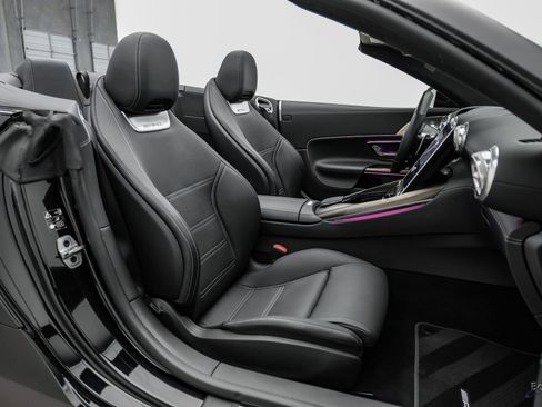 Used 2022 Mercedes-Benz SL 55 AMG 4MATIC image 60