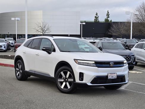 Used 2025 Honda Prologue Touring image 1