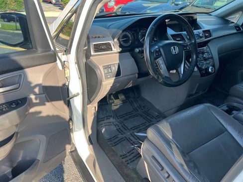 Used 2011 Honda Odyssey EX-L image 18