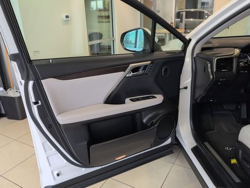 Used 2022 Lexus RX 350 AWD w/ Premium Package image 8