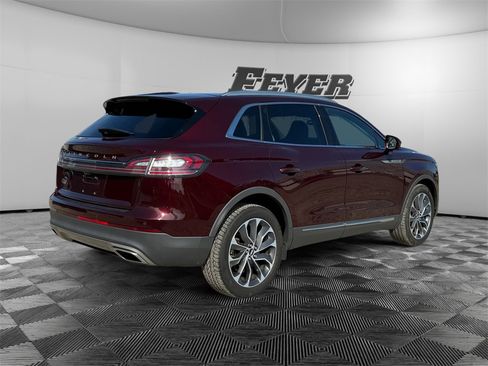 Used 2022 Lincoln Nautilus Reserve image 7