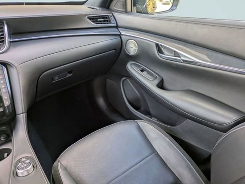 Used 2024 INFINITI QX50 Sport image 19