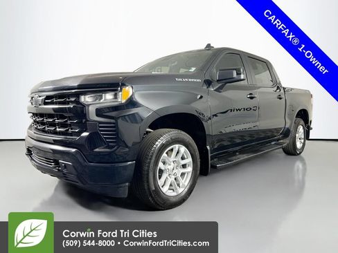 Used 2024 Chevrolet Silverado 1500 RST AWD/4WD image 5