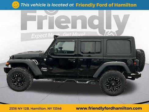 Used 2019 Jeep Wrangler Unlimited Sport S image 4
