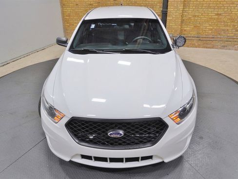 Used 2018 Ford Taurus Police Interceptor AWD image 5