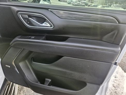 Certified 2023 GMC Yukon XL SLT image 10