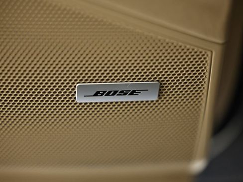 Certified 2022 Porsche Cayenne Turbo AWD/4WD image 20