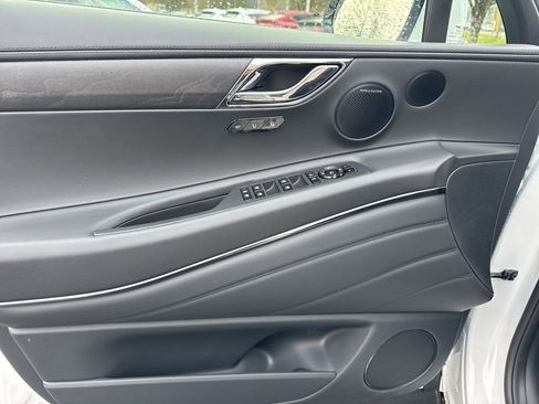 New 2026 Genesis GV80 3.5T Prestige image 15