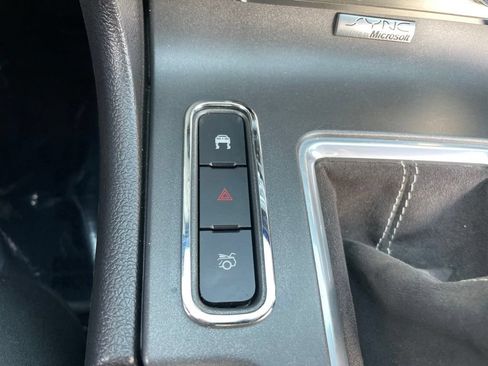 Used 2011 Ford Mustang Shelby GT500 RWD image 14