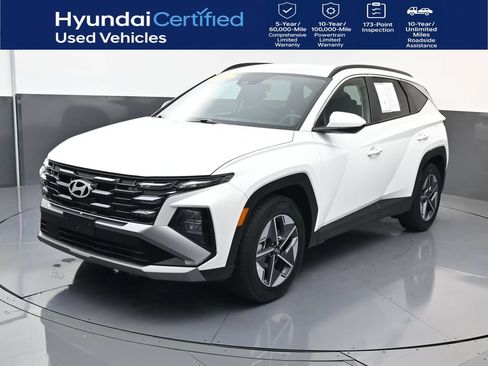 Certified 2026 Hyundai Tucson SEL Plus FWD image 1