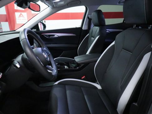 Used 2025 Buick Envision Sport Touring image 6