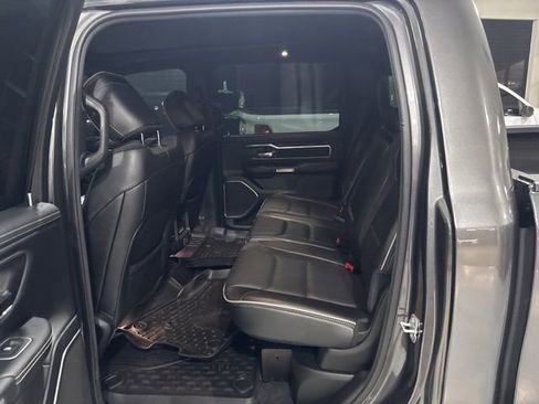 Used 2022 RAM 1500 Laramie AWD/4WD image 32