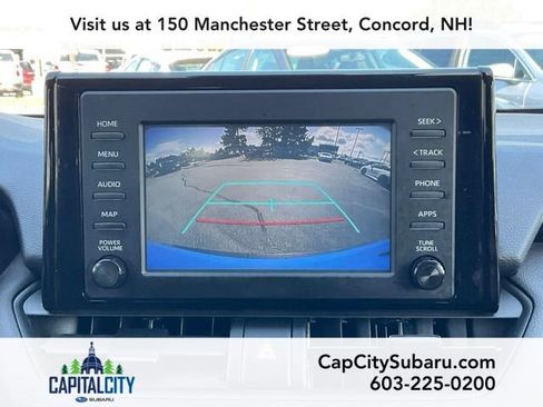 Used 2019 Toyota RAV4 LE AWD/4WD image 21