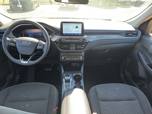 Used 2024 Ford Escape Active image 17