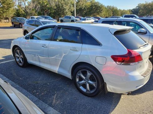 Used 2013 Toyota Venza XLE image 7