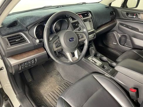 Used 2015 Subaru Outback 2.5i Limited AWD/4WD image 3
