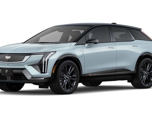 New 2026 Cadillac Optiq Sport 2 w/ LPO, Floor Liner Package image 25