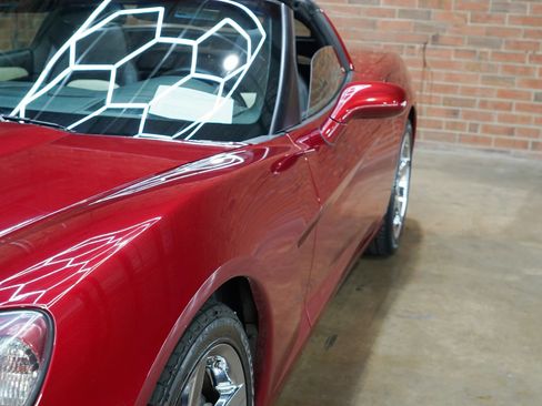 Used 2008 Chevrolet Corvette Coupe w/ Preferred Equipment Group RWD image 25