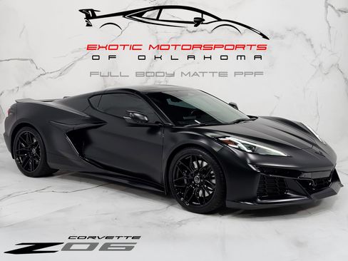 Used 2025 Chevrolet Corvette Z06 w/ Stealth Interior Trim Package RWD image 1