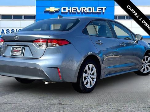 Used 2025 Toyota Corolla LE FWD image 5