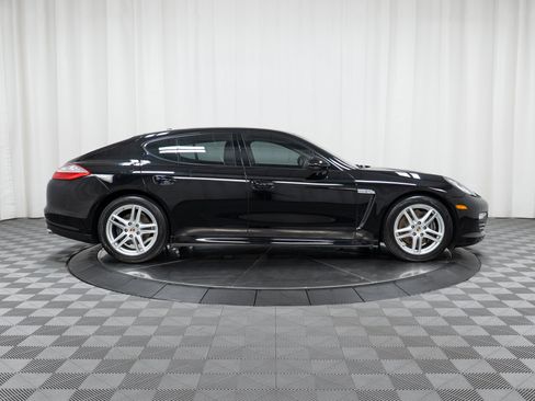 Used 2011 Porsche Panamera 4 AWD/4WD image 8