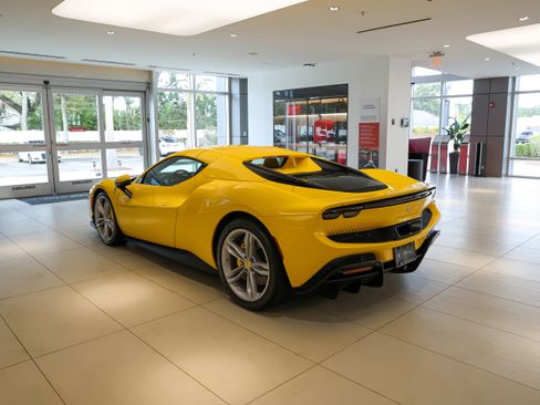 Used 2025 Ferrari 296 GTS image 35