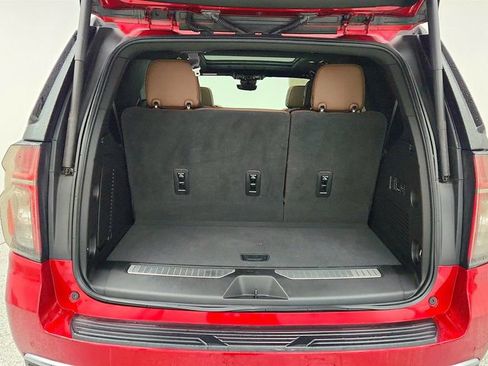 Used 2023 Chevrolet Tahoe High Country RWD image 23