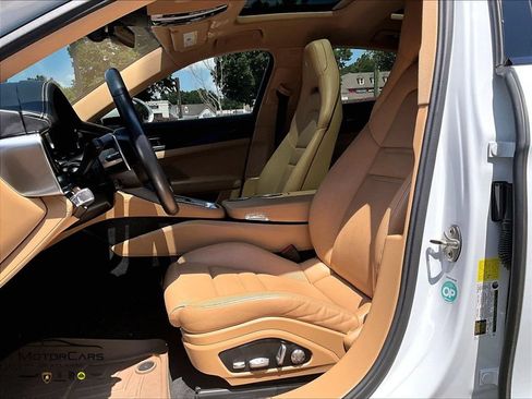 Used 2021 Porsche Panamera 4S AWD/4WD image 23