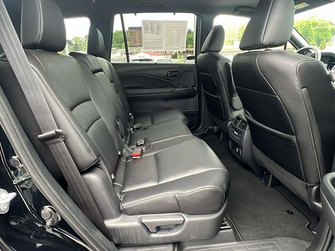 Used 2023 Honda Passport Elite image 15