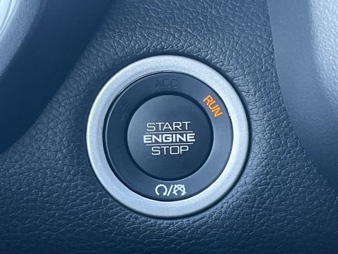 Used 2022 RAM 1500 Big Horn image 9