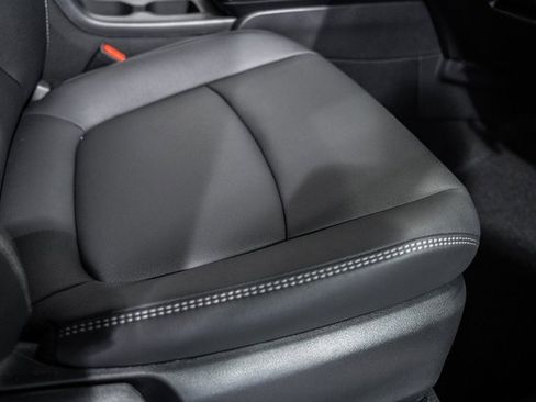 New 2026 Toyota Corolla Cross XLE image 31