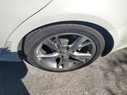 Used 2010 Lexus IS 250 image 4