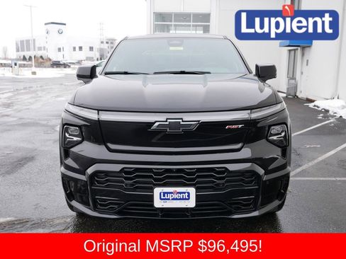 Used 2024 Chevrolet Silverado EV RST image 10